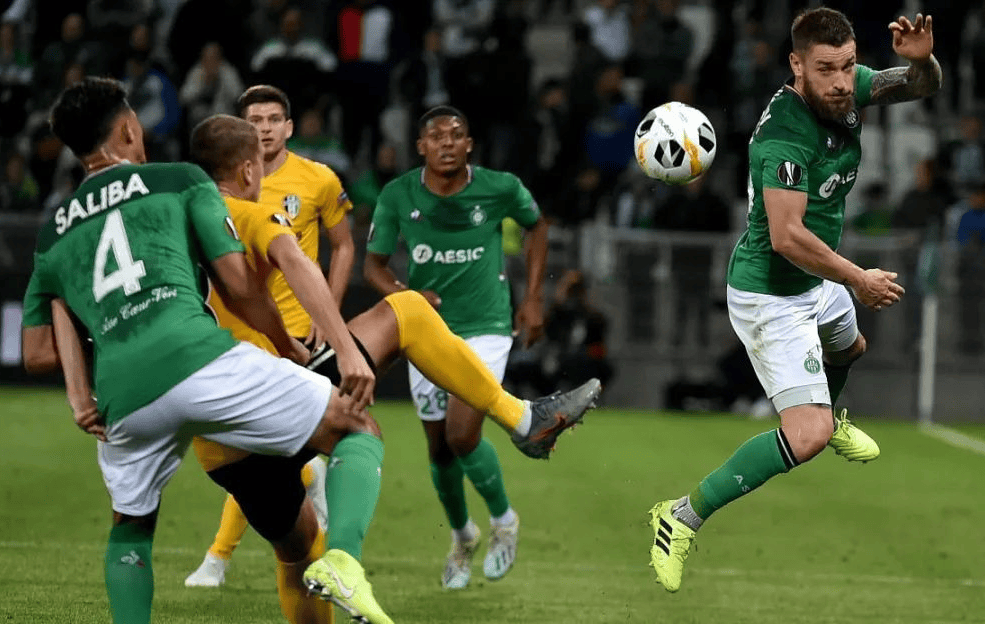 乐鱼体育线上网站-法甲：巴黎圣日耳曼4-1横扫圣埃蒂安，赛季第二场连胜！