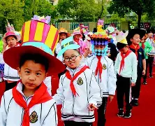 关于TSM翻盘TES，Clozer完成帽子戏法的信息