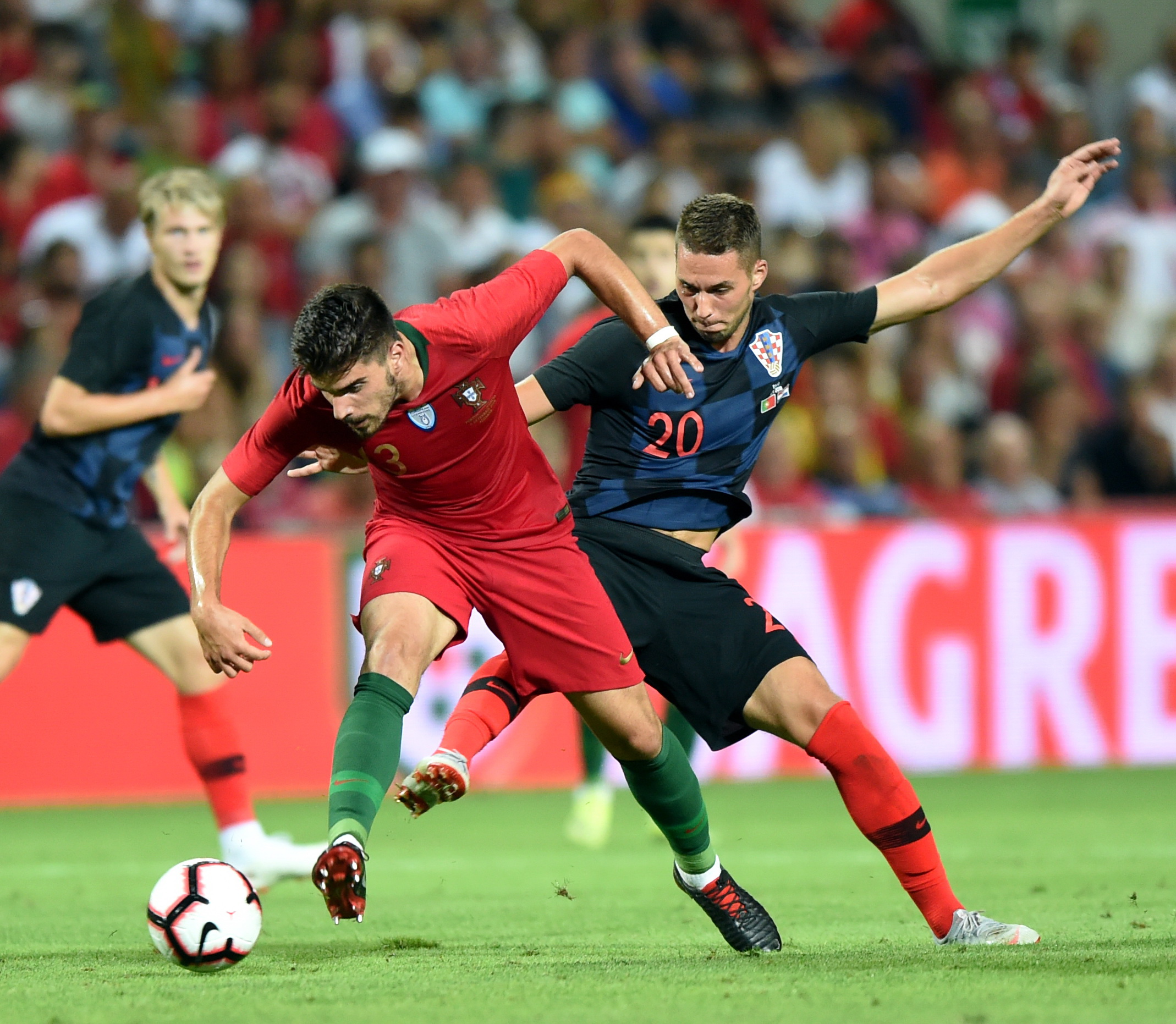 心有灵犀赛:捷克队战平克罗地亚,备战下一轮 心有灵犀赛:捷克队战平克罗地亚,备战下一轮