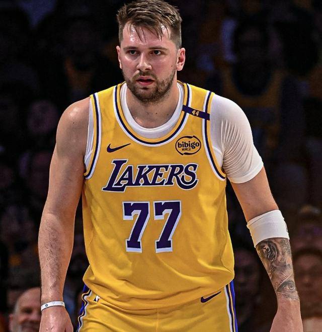 雷霆逆转加拿大男篮，东契奇高光表现