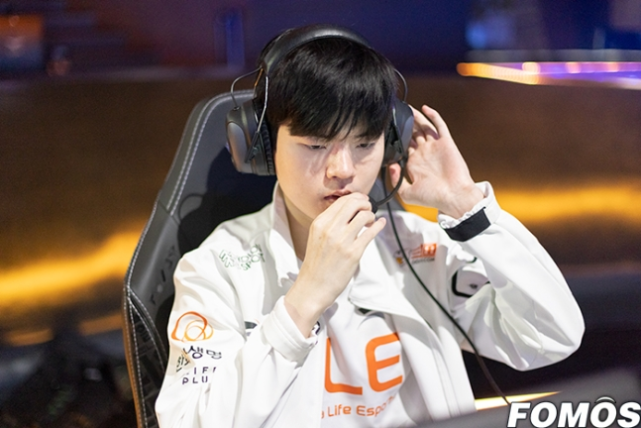 IG绝杀XL,Deft送出助攻 IG绝杀XL,Deft送出助攻