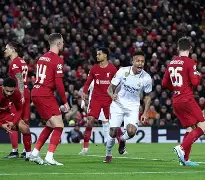 马德里竞技遭逆转,欧冠出线形势岌岌可危 马德里竞技遭逆转,欧冠出线形势岌岌可危